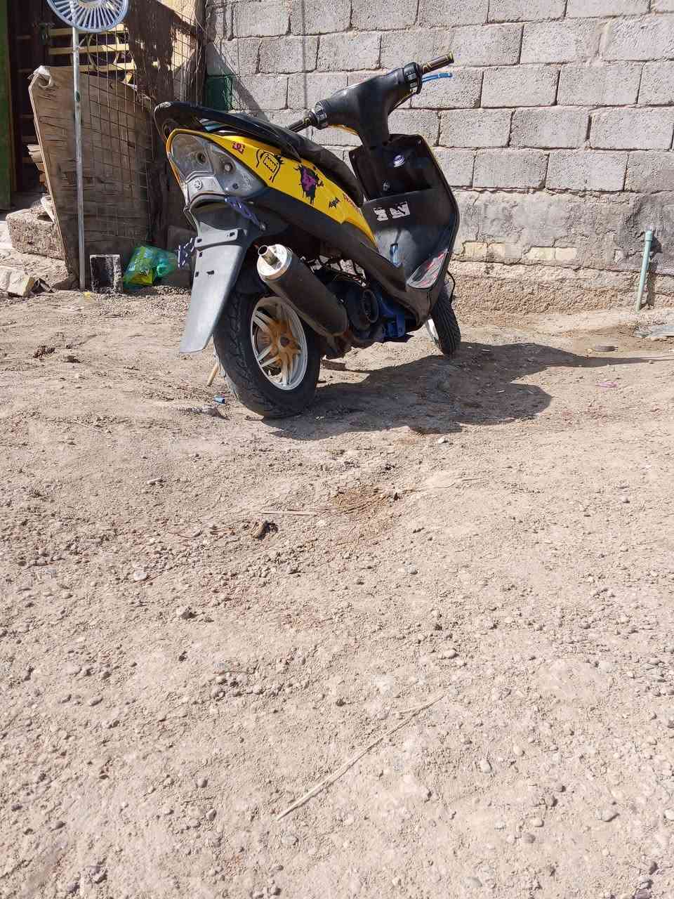 سلام عليكم ماكس عدله 2008مكينه شلعه معدل فول....نعومه فول..... كهربائيات كلها شغاله.... درجة نقص بس شد سلف نص هندر شرط تشتغل ...بيع أو مراوس سعر 375وبيها مجال مراوس شعندك نزل المكان كربلاء العطيشي الحسينيه الرقم ***********
