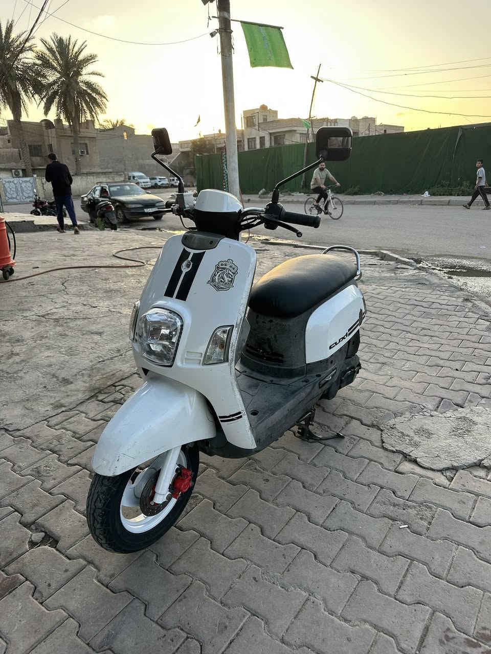 ماكس بوليسي للبيع. سعره750. ختم واحد
مكان شعله. كفالة عامه اي نقص مابيه 

***********
