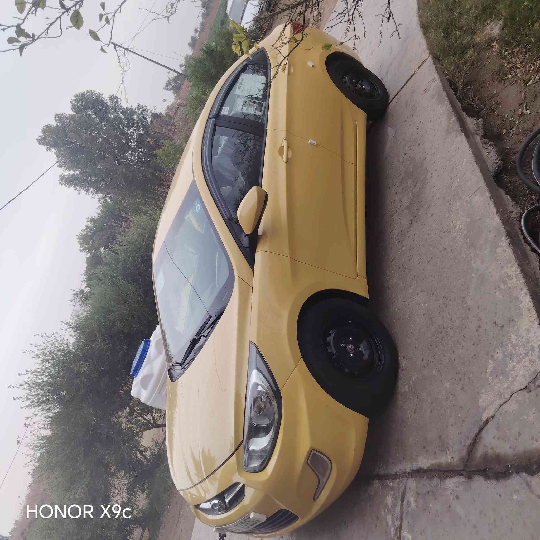 سلام عليكم من رخصه الادمن المحترم اكسنت ٢٠١٣ أمريكي ليبل واحد مكينه ١٦٠٠ سياره جديده من كل نواحي كفاله عامه كبل لشارع رقم بغداد انكليزي عنوان بغداد البياع سعر ٩٠ رقم الهاتف *********** 👍
