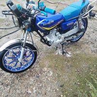 دراجة • نضافة • حك جهة