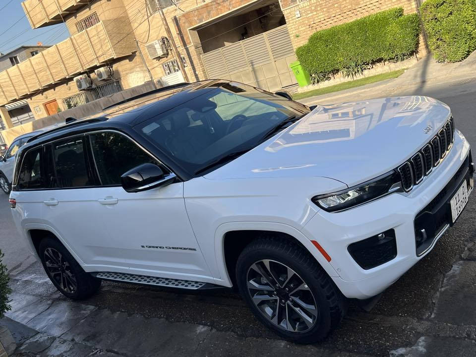 موديل 2024 وكالة هارلم كفاله ماشيه 8 الف
سعرها 50 الف دولار وبيها مجال 
مكان السيارة بغداد الصليخ ال600
***********
