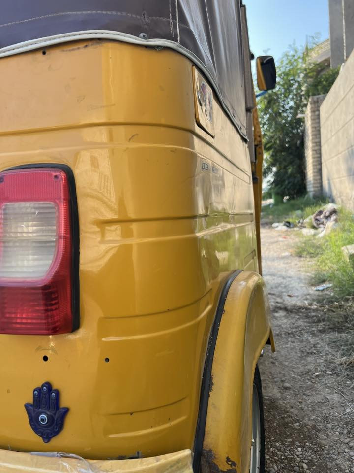 السلام عليكم
للبيع تكتك باجاج ( ٢٠١٩ )  شهر ١١  مضلع محسوبه على٢٠
مابيهه لاصبغ ولا معجون فقط الدوس ولغد بي بارد عوزه تككيل فقط مابي تكتك كبل لشارع  مكينه مجفته جاهزه من كهربائيات مسجل دمام علامه تكسي و زرازير ويه السكن عوزه ترتيبات بصيطه المكان المحموديه حي الموضفين  السعر ٥٨٠٠ وبيهه مجال حك الجيه فقط الميعجبه السعر لايعلق 
***********.           ***********
