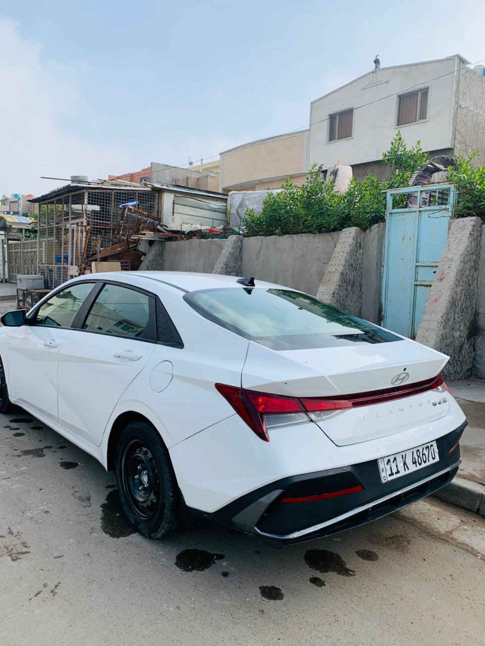 السلام عليكم النترا 24 بأسمي 
دخول جديد ومرقم جديد سنوية هزة السيارة بيها 3 قطع بدون دواخل بدون ايرباك  مااشية 8 الاف زيرو بعدها لغد شاصي تبريد راديترات شركة 

المواصفات

لايتات زنون 3 عدسات
سستم صوت 
فول بصمات
محرك 2000 دوش 🚀
كامرة دوارة
بصمة صندوك
ترحيب عند الاقتراب
دخول ذكي 
بصمة ابواب
تشغيل عن بعد
رادار امامي
رادار خلفي
رادار جانبي
تدفئة كشنات
تدفئة ستيرن
تحديد مسار
قيادة ذاتية
توقف ذاتي 
تنبيه عند مغادرة المسار
كروس سرعة
وضعيات قيادة (نورمال - ايكو - سبورت - سمارت)
صندوق ذكي
وبعد هواي مواصفات بيها

سيارة جاهزة وكاملة بدون نقص

السعر 158 وبيها مجال بسيط مكاني بغداد تقاطع درويش ***********
