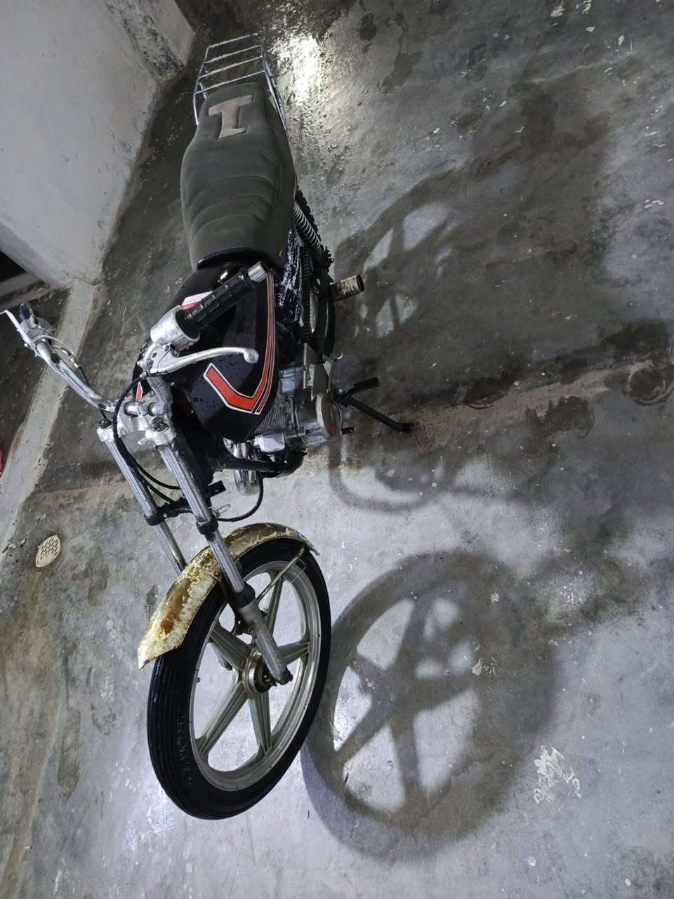 السلام عليكم
دراجه اربعه كير موديل 2018 لاصرف ولا بخار سرعه ونشاط فول سعر 225بي مجال شراي تعال خاص او اتصل ***********مكان كركوك حزيران
