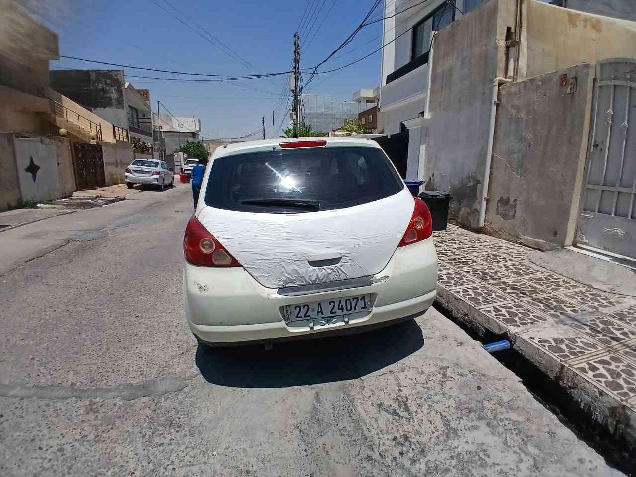 نیسان تیدا سپی سەدەفی 6 پاچەی بۆیاخە بێ ژورێ بێ دەحم پێش و پشت کەپس بەناوی خۆمە سەنەوی هەتا 2030  مۆدیل 2008  ژ م *********** أربيل, العراق
