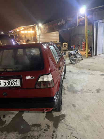 كولف 1988 رقم كركوك سنوية جديد لحد 2030 دفتر بنزين بيها بشرط التحويل صبغ عام محرك جيتا 18 كير عادي بيها ضربه خفيفة من كدام والكهربائيات كله مضبوط سعر 25 رقم ***********
