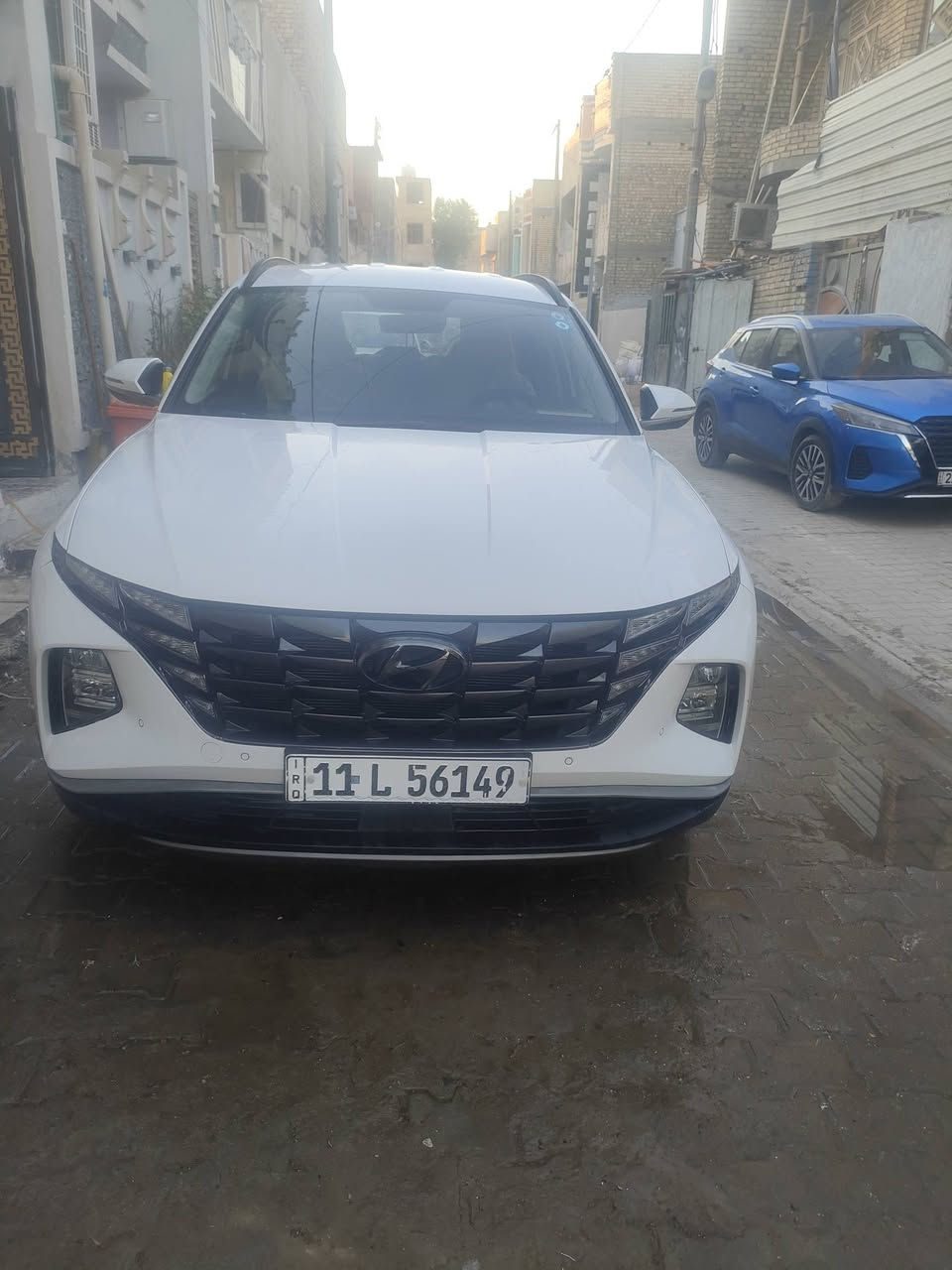 توسان موديل 24فول خليجي قماره حديد قطعه تبديل بس بنيد مكان السياره بغداد الحريه  195 رقمي***********
