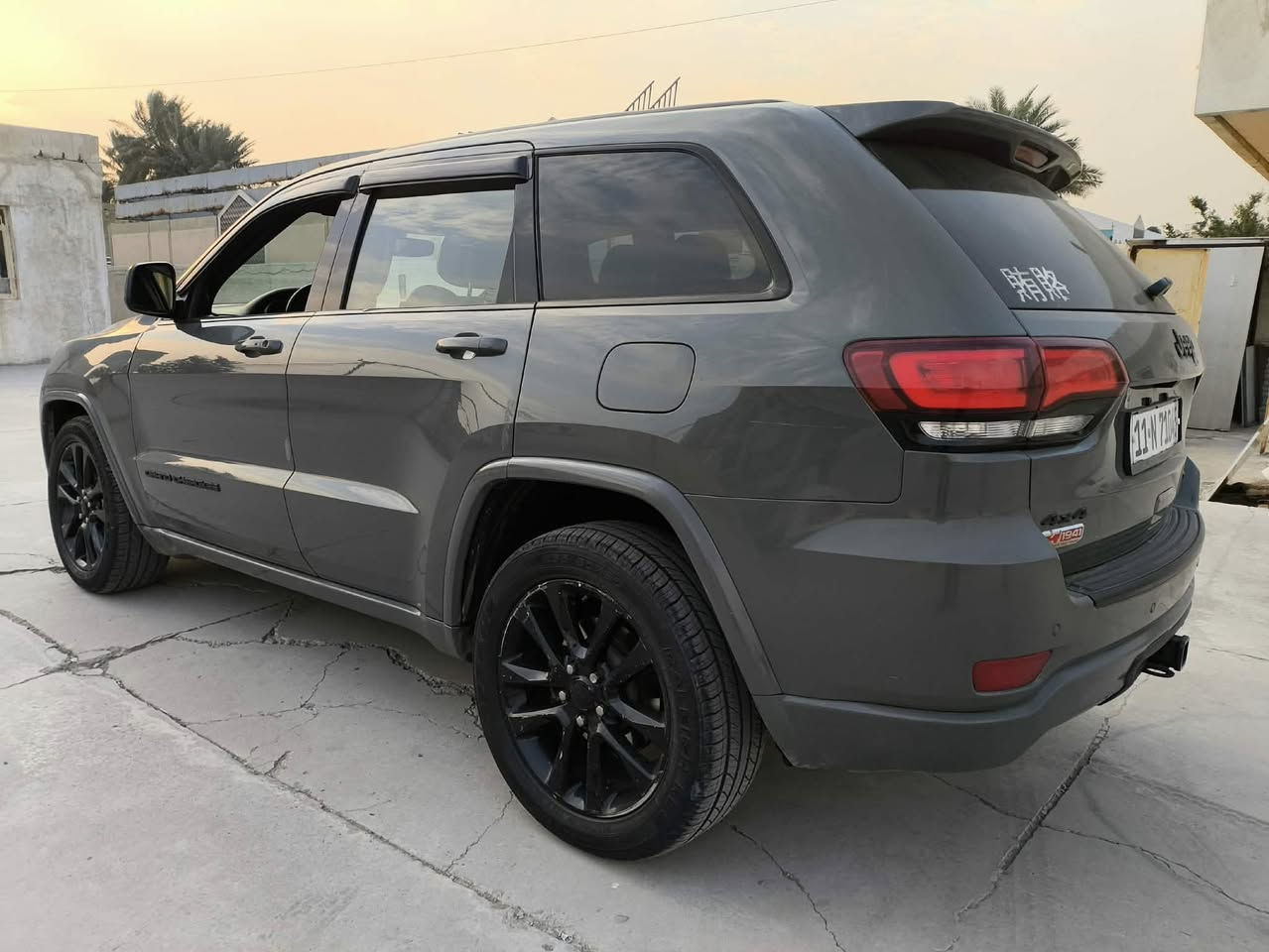 السلام عليكم للبيع جيب ٢٠٢٠
بلاك توب فول مواصفات
ماشيه ٨٥ الف حادثه شويه جاملغ وبنيد
بدون لغد وشاصي سونار موجود مع صور الحادث السياره مبدلله ميكنه مال نفس الموديل جديده شرط الفحص
مكينه 3600
فتحة قف سلايت
شاشه كبيره
كشنات جلد+تدفئه 
كشن كهرباء
تشغيل عن بعد
صندوق كهرباء
حساس خلفي + كامره دواره
رادار جانبي + خلفي +توقف ذاتي
قطعتين تبريد
السياره تخت تاير جديد باتري جديد 
ادامه كامله للمحرك ترايك مفتوح
مكاني بغداد حي تونس افاق عربيه
***********
السعر ٢١٥
