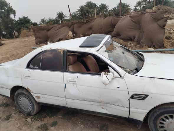 اسلام عليكم بطه للبيع السياره قبل الحادث مكفوله من كلشي مصبوغه حزام رقم بغداد باسمي السياره كير مكينه جدد حداديه كلشي شغال بيها ترايك 180 السياره انكلبت  وهاي الصور مكاني شطره ابيع ع حادثها رقمي ***********
