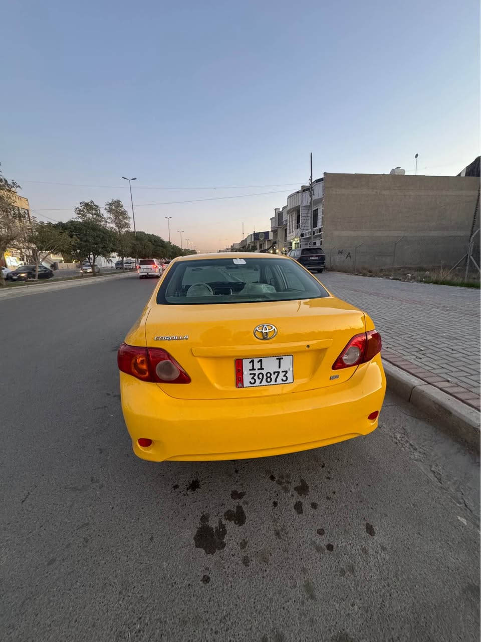 للبيع كورلا ٢٠٠٩
السيارة نظيفة وجاهِزة للاستخدام
بيها نواقص بسيطة جداً 
كير ومكينة بحالة جيدة
صدرها بحالة جيدة
صُبغتها جديدة 
بأسمي تحويل مُباشِر
مكانها بغداد حي الجهاد
السعِر ٩٣ وبيها مجال بسيط
للاستفسار الاتصال 

‭٠٧٨٠ ٤٦٣ ٤٨٥٩‬
*********** بغداد, العراق
