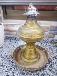 فانوس قديم • مع صينية • بدون زجاجة