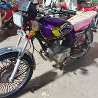 ايراني موديل ٢٤ • اوراق موجوده • يحتاج تغليف كشن