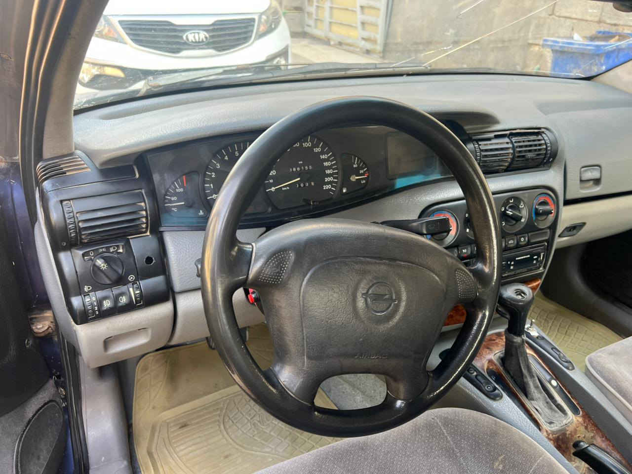 اوبل بزون 1995 رقم انبار  كير اوتماتيك  تخم تاير جديد باتري جديد عنبار جديد كير مجفت جديد وارد خليجي تبريد بلادي بس ميشتغل المحرك ينقص اعتبره كايم رقم اوربي الجديد ب اسمي مشروع وطني يعني تحويل بإي مكان السعر 25 ورقة و بيها مجال الاستفسار الاتصال *********** بغداد, العراق
