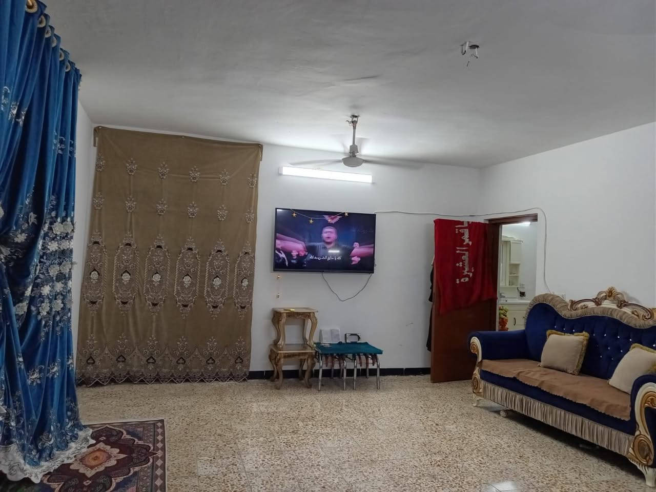 دار للبيع طابو زراعي سند ٢٥ مساحه ٢٣٢ بناء طابوق سقف كونكريت طابق واحد غرفتين و استقبال صاله مطبخ حمام كراج حديقه عنوان بغداد جسر ديالى الزوية 
للاستفسار ***********
