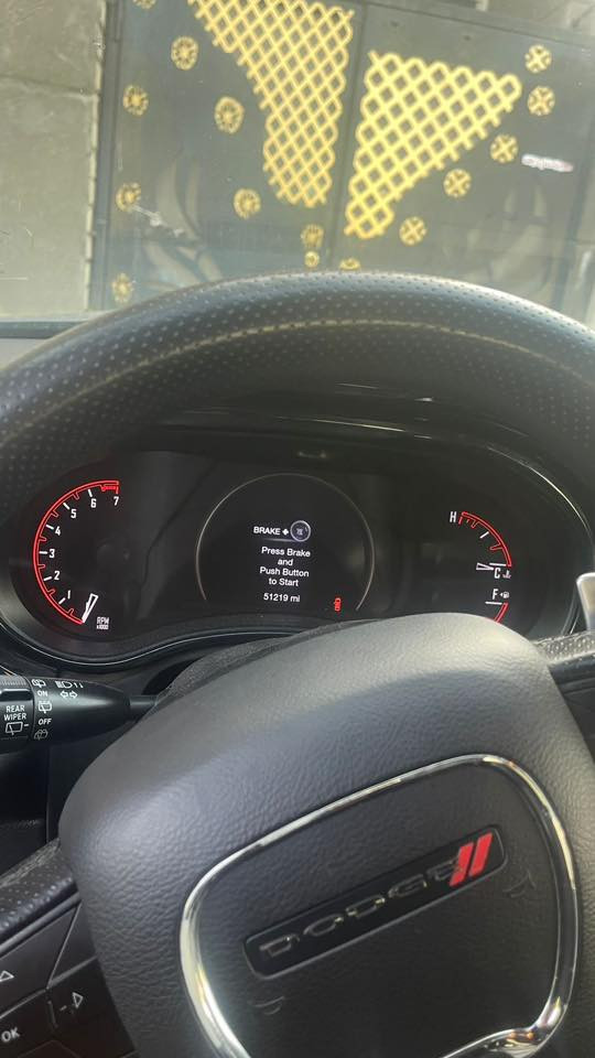 دورنكو 2021GT بيع مستعجل
سونر موجود بل منشور سياره ضربتها ابمريكا بس بنيد وجاملغ وبابين مال جه سايق  ومسويهن كلير ما مبدلات سياره حلوه وخير من الله وفول ما عده الفتحه كشنات خزن تدفئه تبريد حساسات ردرادات سياره سعره حلو ب198وبيها مجال حق جيه شي بصيط 
***********
