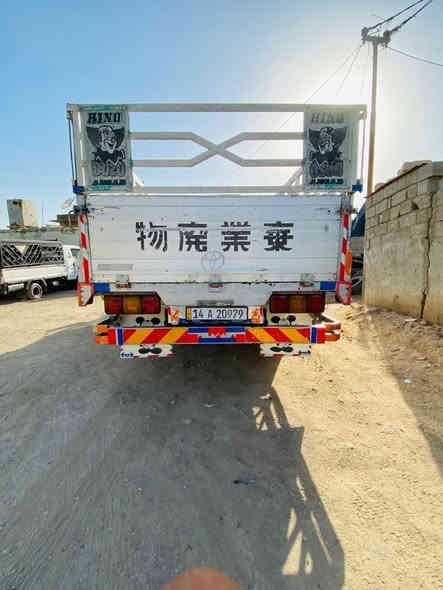 السلام عليكم هينو طيره للبيع موديل 95 6:15 بلادي مكينه 70 عادي تخم تاير السياره جديده خير من الله رقم دولي سنويه لل 30 مجدده ***********
