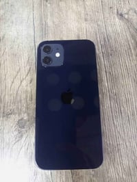 ايفون 12عادي جهاز جديد بطريه 100%  شخط مامشخوط ما بدل بيه اي شي انطيك ...