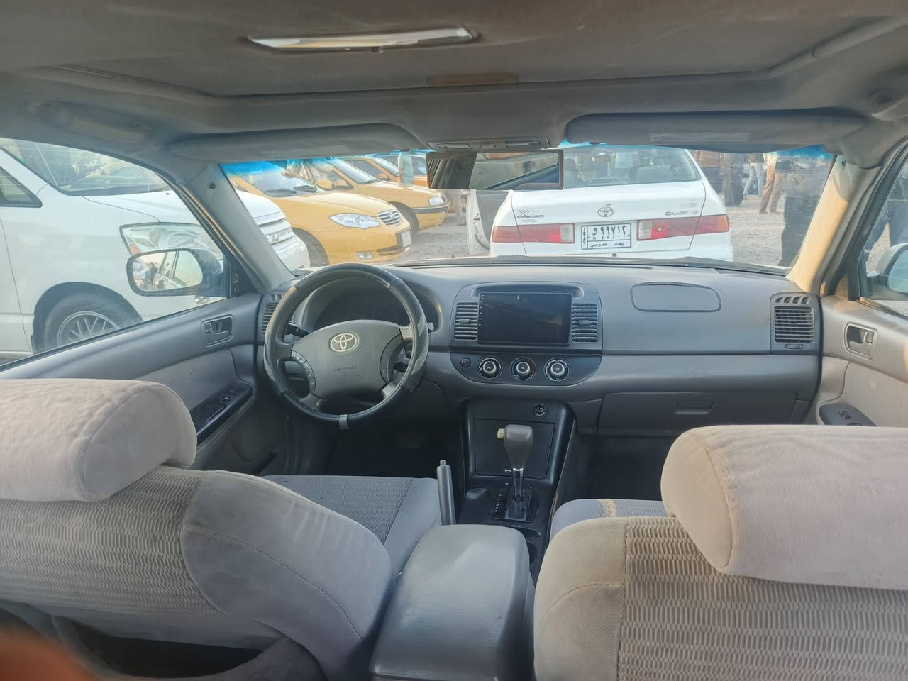 سلام عليكم  سياره البيع كامري 2006 وارد امريكي بيها خيط تبخير مصبوغه جماليه السعر 65 بيها مجال قليل ***********
