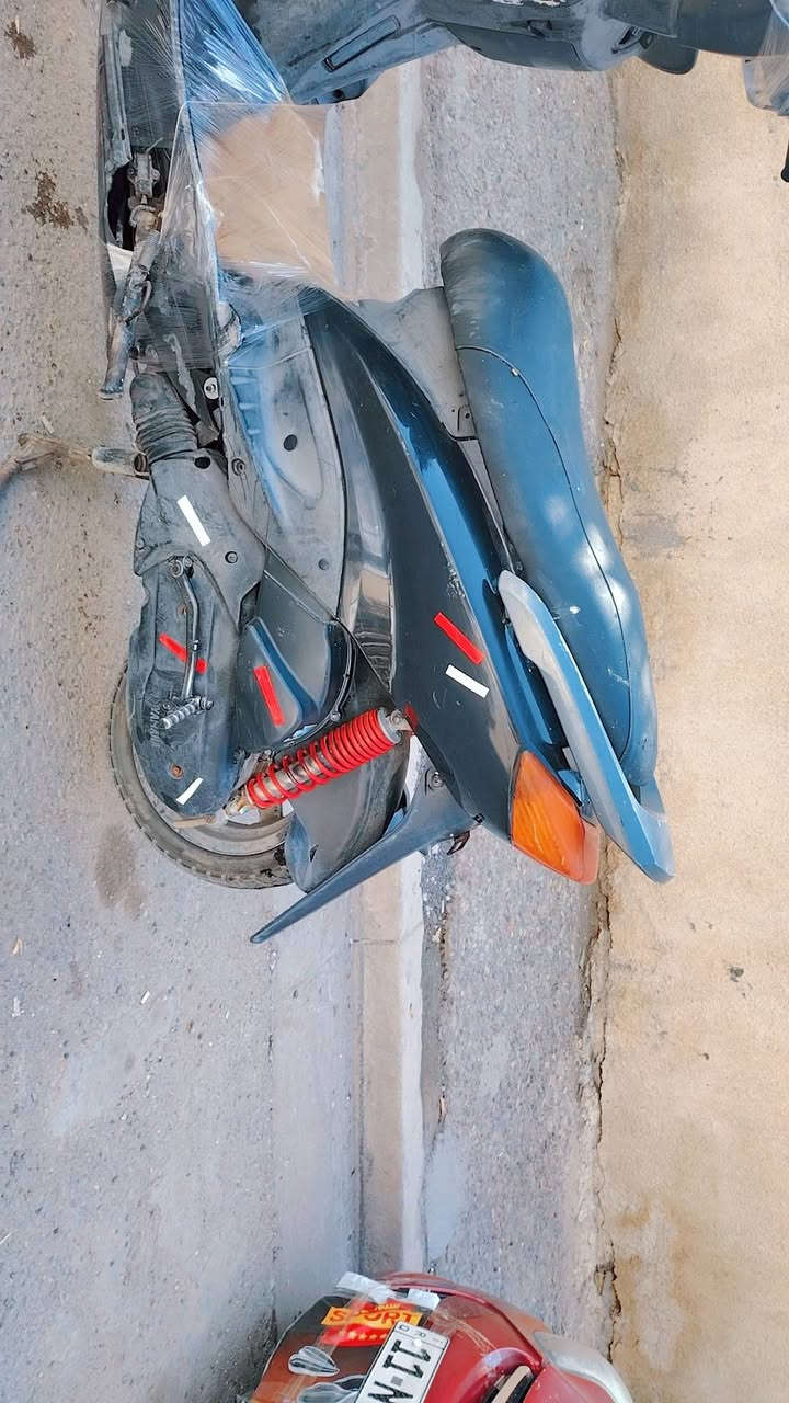 اللهم صلي على محمد وال محمد
دراجه سكنس 110 ياباني كله شغاله سلف هندر كهربائيات كله شغاله ستاند صفح وستاتد تعليك محرك ناشف لاتبخير ولا تنقيص
شلعه حلوه
كفرات اصليه اوراق بيه مكاني بياع
السعر 300 وبيه مجال
*********** خابر وتدلل
