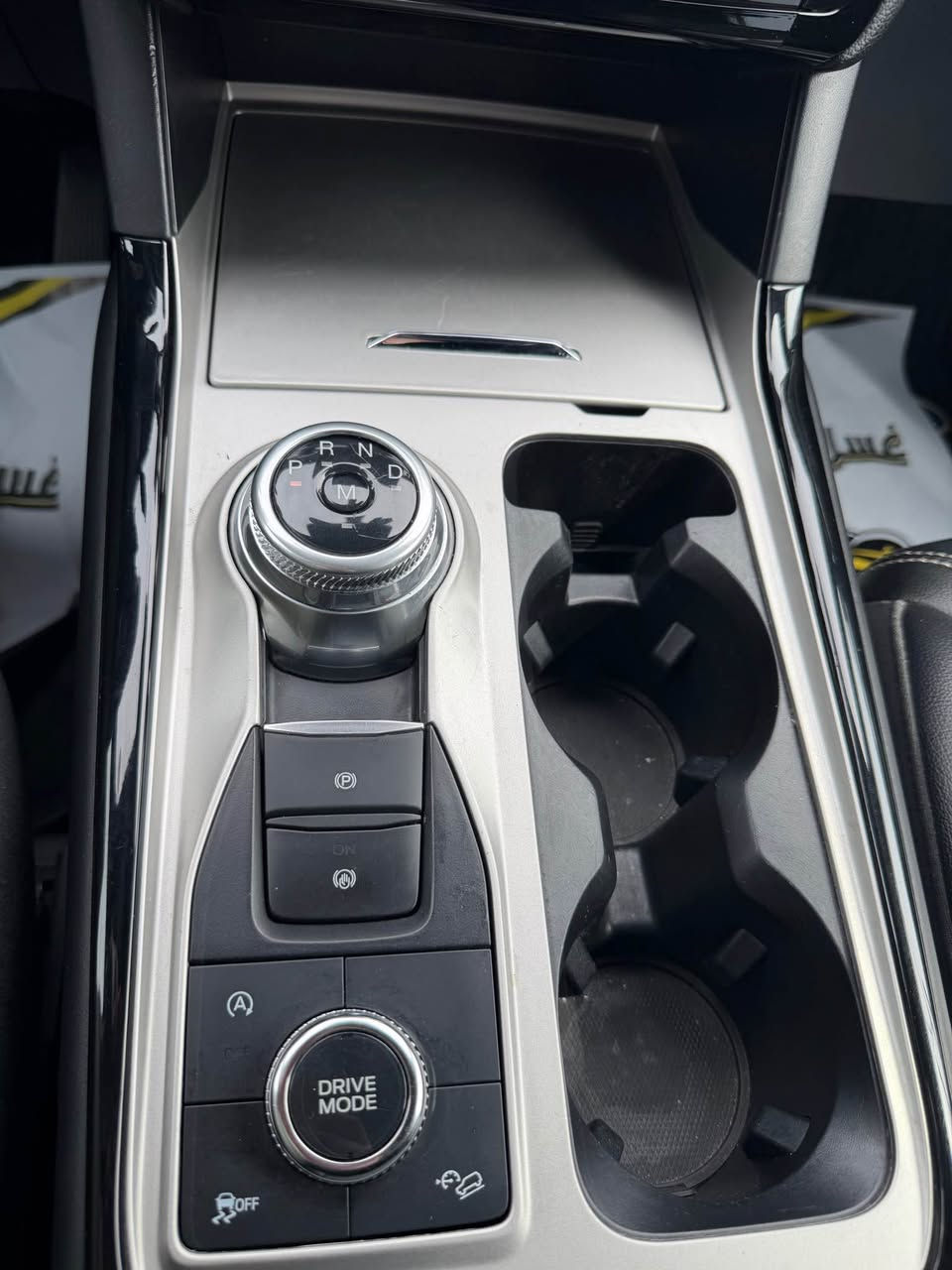 فورد اكسيلورر ST

‎‏                         Ford Explorer ST 🇺🇸🚀 الوحش الامريكي 

‎فول فول مواصفات

‎ للبيع فقط بدون مراوس

‎مكان السيارة :- موصل 

‎الموديل :- 2023 
‎اللون :-  نفطي
‎المحرك :- V6 3.0L Twin Turbo 🚀 400HP

🔴 كزوز وصوت رياضي ‎🔴

العداد :-36 الف كم وليس ميل قابل للزيادة يعني 22 الف مايل
‎الضرر :- بنيد +جاملغات خلفي بدون دواخل ارباك ستيرن + برده مرجع بلادي  

سستم كامل  ورقم الشاصي مرفق مع المنشور 

‎المواصفات : 

‎بصمة تشغيل

‎بصمة ابواب

‎5 كاميرات 360 درجة 

‎تشغيل عن بعد (Remote Start)

‎صندوق شفط كهربائي 

‎فتحة سقف (بانوراما)
‎دفع رباعي 4✖️4

‎ تحكم وضعيات القيادة (Drive Modes)
7 وضعيات قيادة

‎شاحن هاتف لاسلكي 
‎رادارات امامي + خلفي + جانبي 

‎بردات خلفية بلادي

انارة جوه المري الجانبي بالاحمر ST بلادي

‎استيرن تدفئة 

‎ستيرن كهرباء 

‎شفتات+تحكمات استيرن 

‎كشنات جلد

‎كشنات خزن ميموري

‎كشنات تدفئة+تبريد

‎سستم سماعات Bang&Olufsen

‎هاند بريك بصمة

‎اوتو ستارت Auto Start مخ
‎اوتو ستوب Auto Stop

‎شاشة دشبول ديجيتال 7 خلفيات 

‎حساسات امامية+خلفية

‎:-  وبعد بيها مواصفات المعروفة

‎ :- كير ومحرك وصدر وكهربائيات كله بشرط 

‎ملاحظة :- السيارة رقم اربيل تحويل مباشر 

‎للاستفسار اتصل :-  ***********

السعر 3 دفاتر موصل, نينوى
