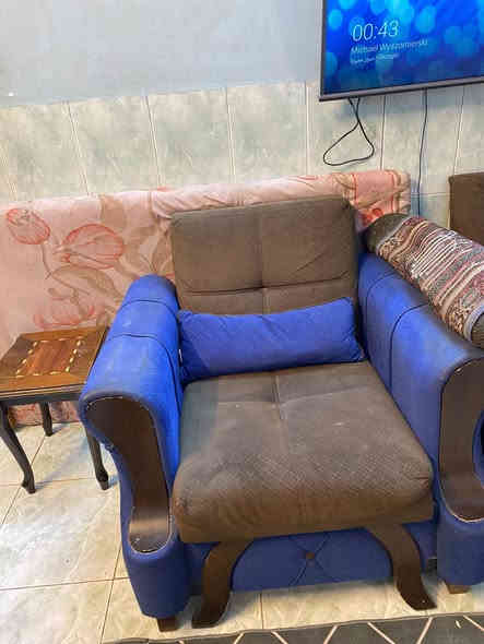 تخم تركي للبيع مستعمل يحتاج تبديل دوشمات اريد ابيعه اليوم عنواني الشعب ب400رايدته هذا الرقم للتواصل 
***********
