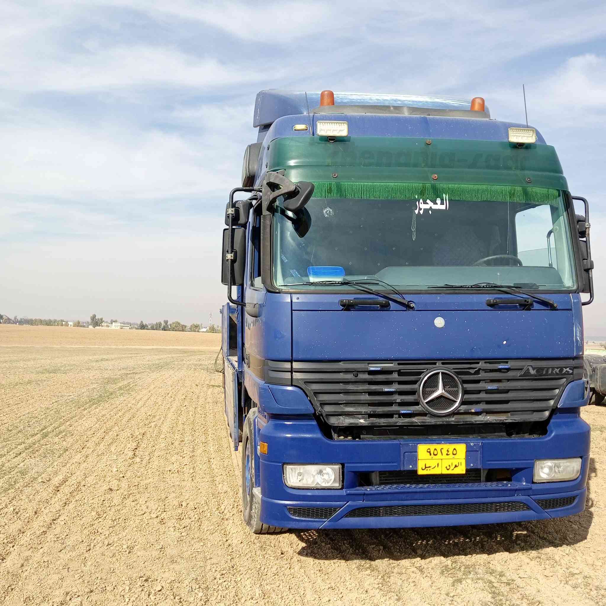 السلام عليكم
اكتروس شمعه 

موديل 2001 

***********

***********
عنوان موصل 
السعر  275
