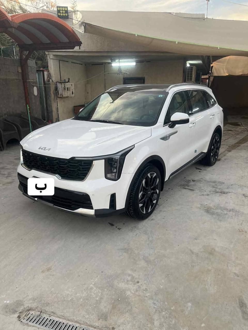 السلام عليكم ورحمة الله وبركاته 
سورنتو موديل 2025 على وضع شركه 

سياره فول موصفات 

ماشيه 8000 رقم بغداد بسمي 

*********** 

سعر 32 يعني ثلاث شدات و 25 ورقه

العنوان بغداد
