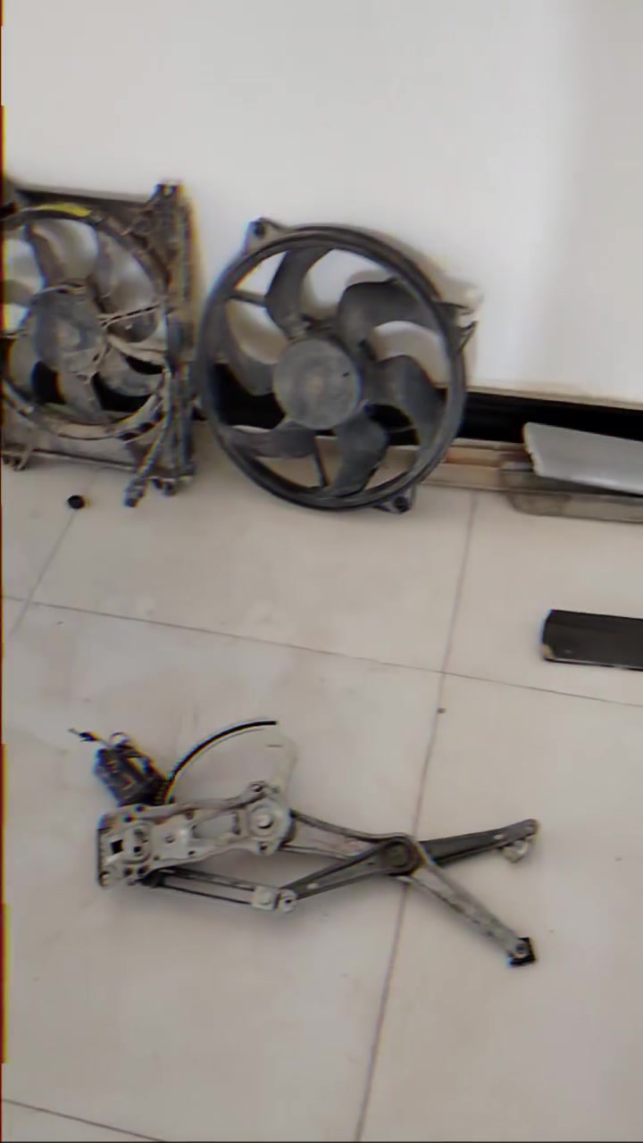 السلام عليكم غراض مارسيدس للبيع مرواح النوع العاصفه 🌪️ +ترايش مارسيدس للبيع سعر المراوح الزوج 30 وبيه مجال والترايش 50 وبيه مجال+مكينه جام كامله هيه وجامه سعر المكينه الوحده 25 وبيه مجال+كمبريسر تبريد السعر ب40 وبي مجال


**إذا كنت صاحب هذا الإعلان وتريد حذفه لأي سبب، رجاءا أرسل رسالة إلى الدعم الفني**