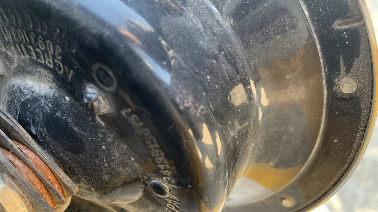 يراني ‏مؤسسة دكت كوستر قيم وخذ 
***********
