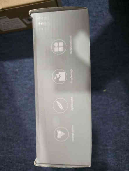 گسکی شەحن  بالەی المانی 
نوێە بەکار نەهاتوە 
دەبێتە بلاوەر هەوا فرێدەدات 
قوەتێکی زۆر باشی هەیە بۆ ناو سەیارە و بۆ کەلینی قنەفە بەکارد دێیت  
کامل ئەشیایە   
گەیاندن هەیە  
*********** أربيل
