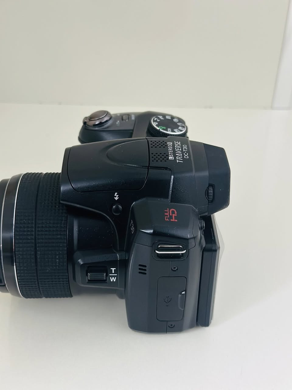 سلام عليكم/كاميرا هاير ديجتال دقة hd full 1080
    الله شاهد الكامره جديده صارلهه عندي اسبوع مدري اقل كلش جديده وحته الحمايه مال شاشه العرض موجوده وبيهه وضعيات تصوير هواي شاشه قلابه صور فيديو وصوره وفلاش بيهه داخلي جديده مكاني البصرة الزبير رقمي *********** متواجد واتساب واتصال
