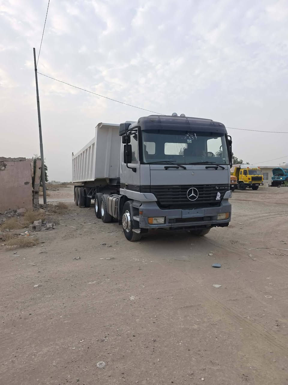 البيع الراس فقط موديل 2000 مكينه 46كير كهربائي  مجموعه نص خمس فحل  مكان الفلوجه   ***********
