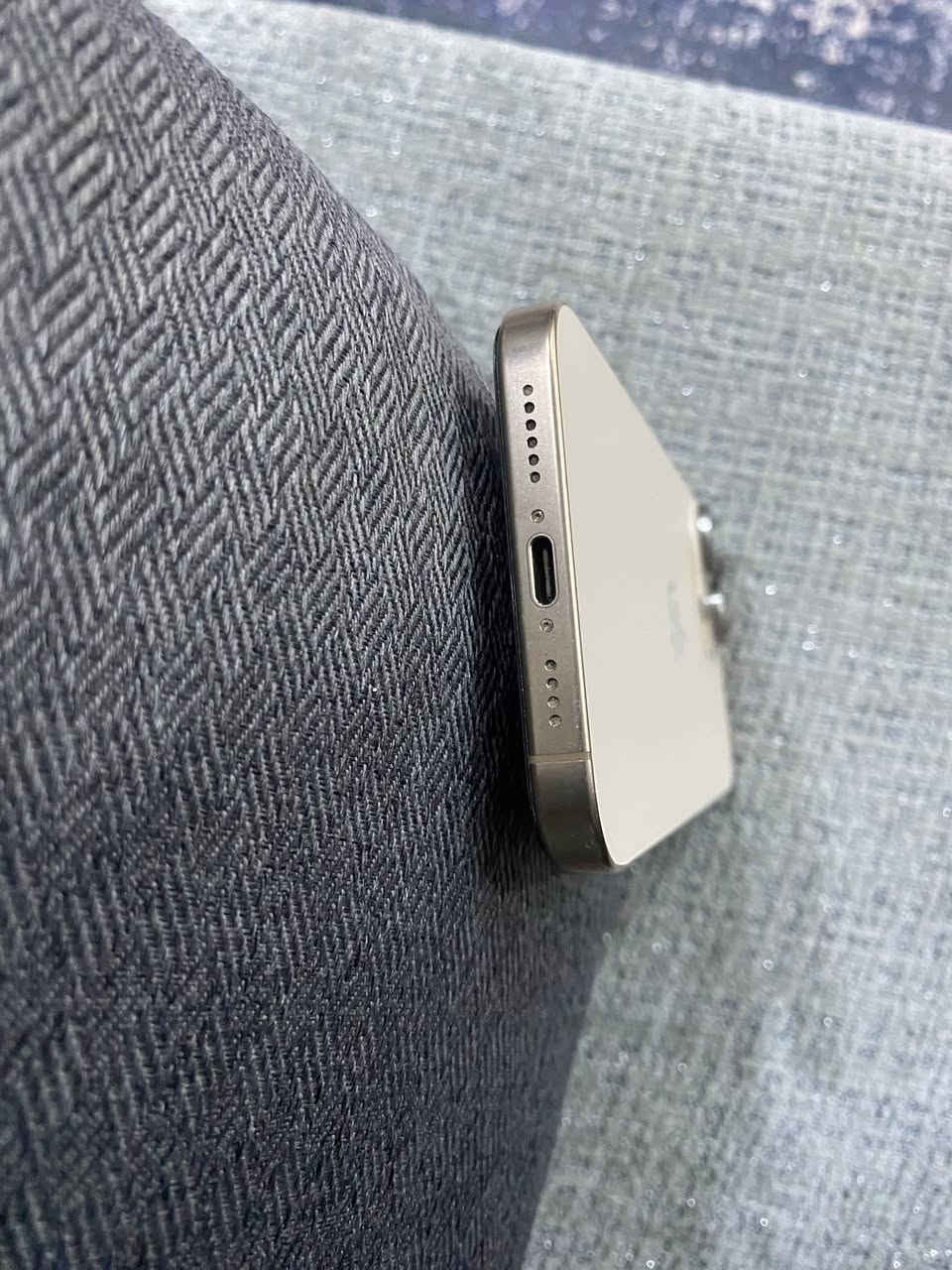 ايفون 16 برو ماكس للبيع
ذاكرة 256 بطارية 92 بعدة داخل الضمان جهاز شرق اوسط ماستر كارتون مالته ضايعة يعني بدون ملحقات ابيع سعر 1250 مكاني بعقوبة ومتواجد على الوتستب وخاص شراي اتصل جهاز شخط مبي نضافة فول وخير من الله ***********
