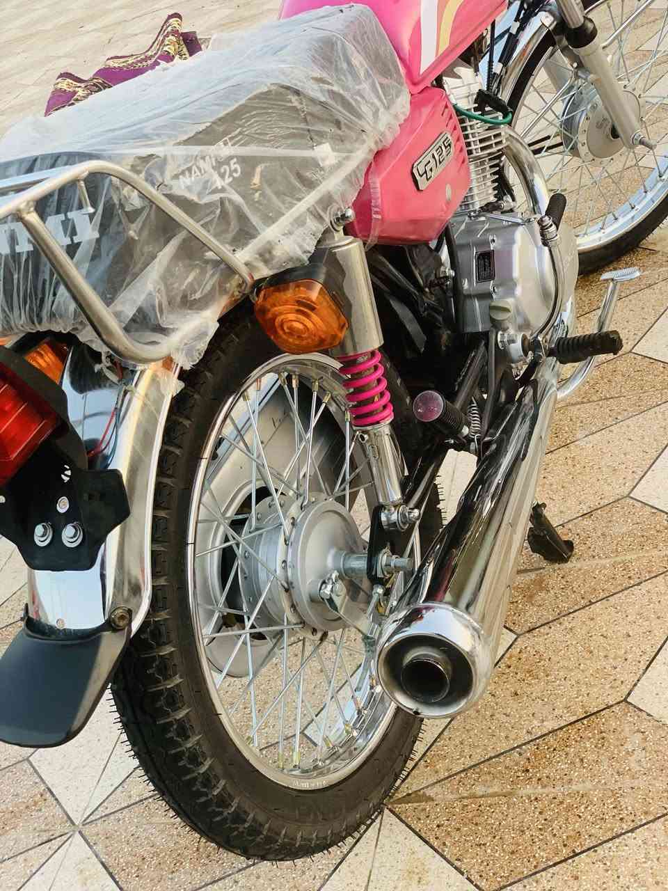 البيع ب900وبيه مجال


**إذا كنت صاحب هذا الإعلان وتريد حذفه لأي سبب، رجاءا أرسل رسالة إلى الدعم الفني**