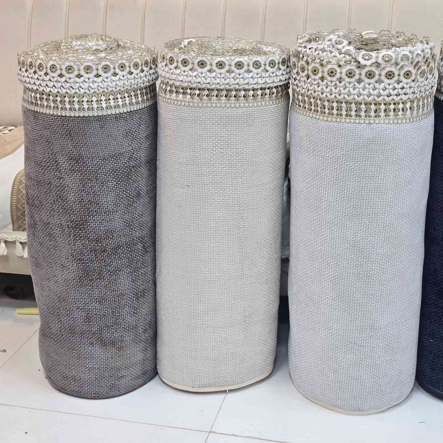 تشكيله مفارش تخم امتار حسب طلب
القماش اصلي درجه اولى
الضهر محبب سيلكون مانع تزحلق 
العرض 85 سم
ماعليكم بس تراسلونه وتدللون
التوصيل كافه محافظات 5 الف
عروض وتخفيضات على القياسات كبيره


**إذا كنت صاحب هذا الإعلان وتريد حذفه لأي سبب، رجاءا أرسل رسالة إلى الدعم الفني**