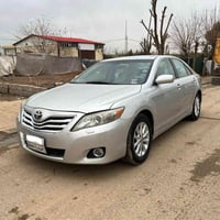 كامري 2010 • رقم السليمانية • دهان فضي