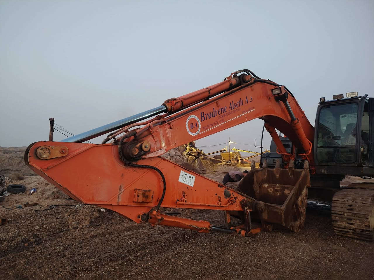 زت ثري للبيع رقم أربيل تحويل المكان النباعي معامل الحصو السعر 325$ ***********
