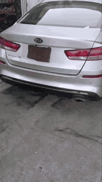 سمكره وصبغ الصافي تصليح علبارد بأحدث الطرق تصليح دعاميات عنوان بغداد التاجي مقابيل حي الصناعي الوريات مقابيل ***********
