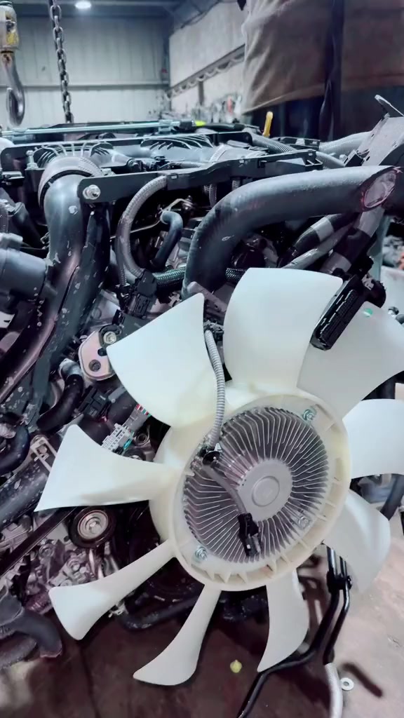 محركات لانكروزر 2024 تون توربو محرك حاويه زيرو مو تيست 
محركات الضمان مع الفتح وشد وشرط بلادي وفحص السونر وبانسب الاسعار معتمد كروب لانكروزر وما نقصر وياكم اخوتي الغالين 

*********** وتساب
