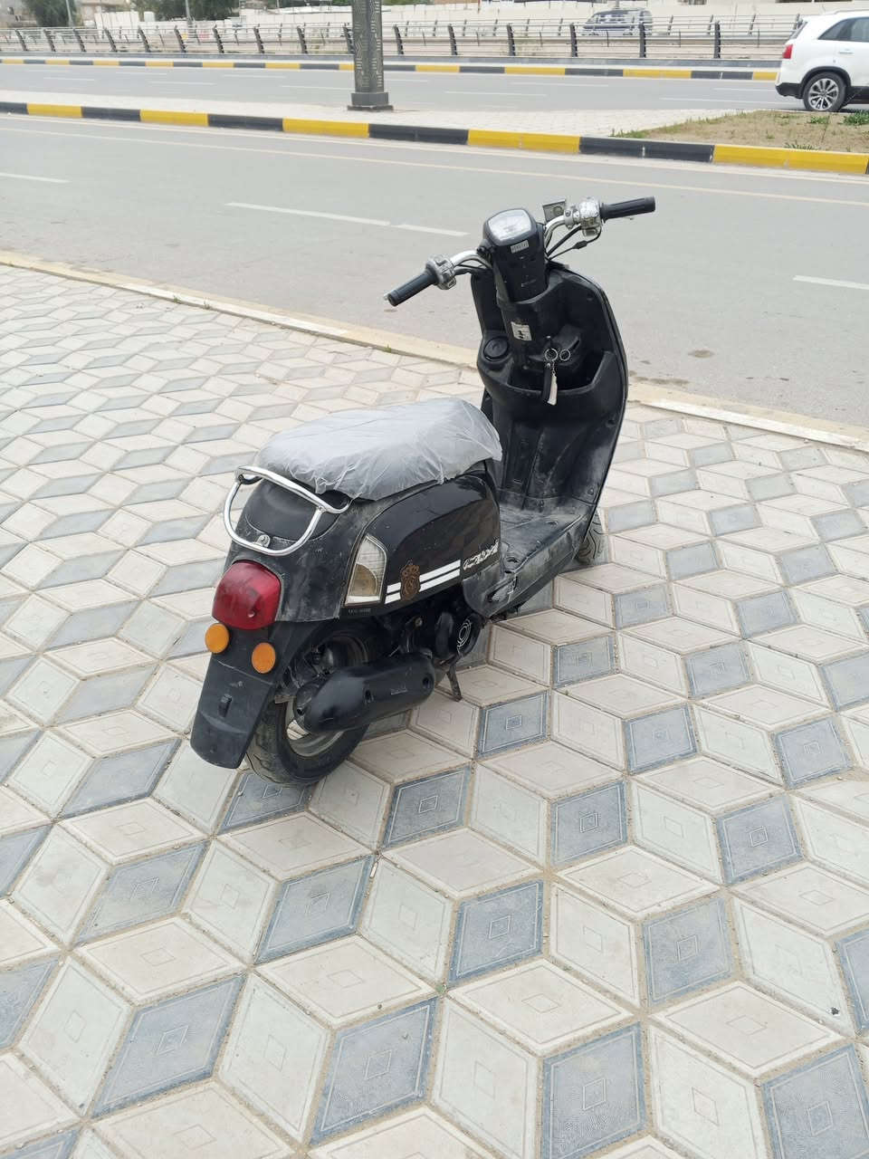 ماكس بوليس درجة كاملة كهربائيّات كل شغال شلعة ومعدل خير من الله دراجة ماناقصهة اي شي  دراجة مال جناي تزويد دبلات مكان ديالى بعقوبة التحرير سعر 525بيهة مجال قليل ***********
