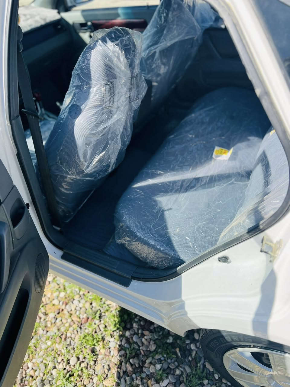 السلام عليكم ًاوبترا موديل 2010كير اوتماتيك
رقم أربيل شرط التحويل سنويه جديد هزه جديد 

كير محرك شرط محرك ما مفتوح شرط 

______________________________

مواصفات

تحكمات ستيرن

بلاجكتورات 

وباقي المواصفات معروفه 

كير اوتماتيك 

___________________

طخم تاير جديد

صدر امامي خلفي 

كلو جديد 

سياره برغي ما يعوزه 

_________________

السياره بيه دوسه صبغ ⚠️

فقط شرط باقي السياره مكفوله 

_______________________

مكان السياره القياره قريه الحاج علي 

للستفسار الاتصال علئ الرقم ***********
