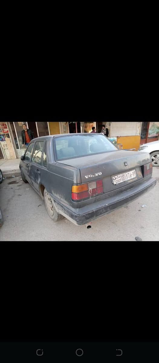 فولفو 4 سلندر خالية تماما برا جوا موتور شنجمان كهربا بظارية دواليب دهب الدهب
2200 وسكرة حلوة👌
تواجد حماة.
ا


**إذا كنت صاحب هذا الإعلان وتريد حذفه لأي سبب، رجاءا أرسل رسالة إلى الدعم الفني**