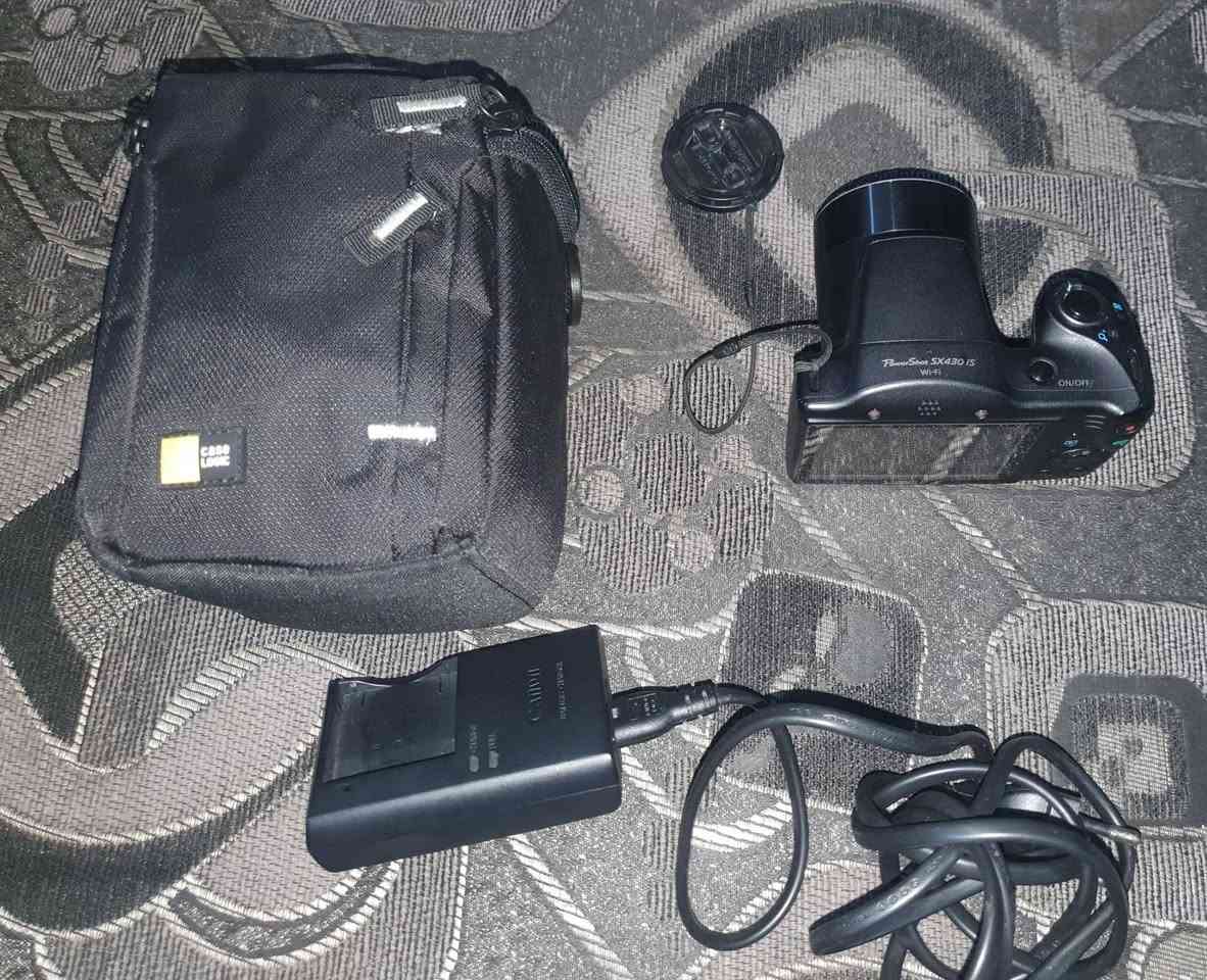 السلام عليكم كاميرا للبيع سعر على خاص


**إذا كنت صاحب هذا الإعلان وتريد حذفه لأي سبب، رجاءا أرسل رسالة إلى الدعم الفني**