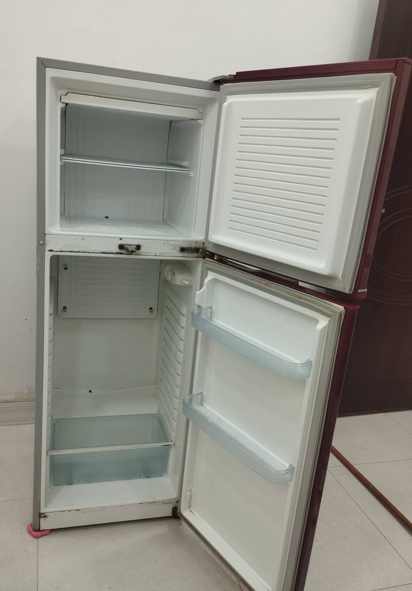 مرجوحة اطفال طول متر وعرض متر ب25 الف
سنك مرمر صناعي متر ونص  نظيف ب100 الف 
ثلاجة نوع رويال مبدل ماطور أصلي بس نظيفة جدا فول تبريد وتجميد ب150 ألف 
ثلاجة نوع فوكس ماطور نوع الجي ما داخلة تصليح تحتاج فقط سلات ب130 ألف 
مكاني البصرة/المطيحة
للاستفسار التواصل على الخاص


**إذا كنت صاحب هذا الإعلان وتريد حذفه لأي سبب، رجاءا أرسل رسالة إلى الدعم الفني**