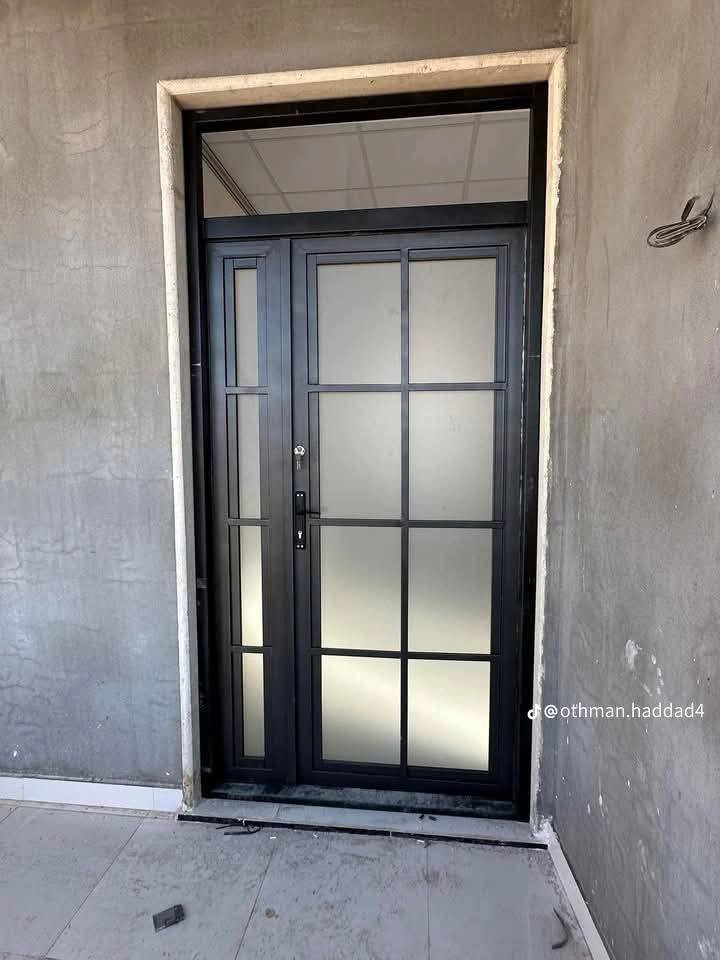 حدادة عامه متنقله🚛
ابواب🚪شبابيك سقائف كرفانات 🏠مناور كل شي وحسب الطلب اتصل واجيك🏃 للبيت هذا جزء بسيط من اعمالي***********
