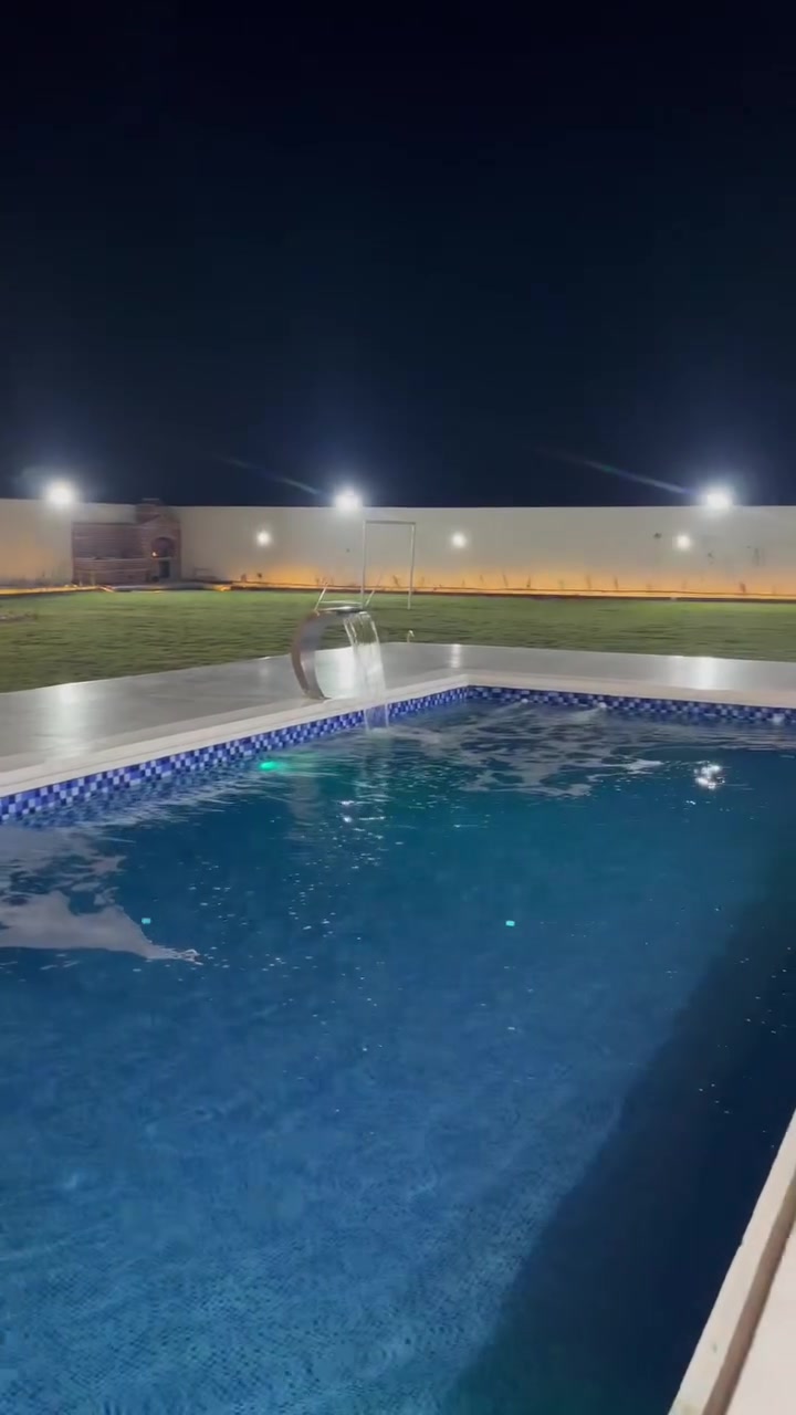 مزرعة غصن الرمان ☀️ 
تجربة ريفية لا تنسى! 🍃
داخل المزرعة راح اتعيش اجواء خرافية😍
ملعب كرة قدم ⚽️ 
مسبح تصميم هندسي جميل 🌊 
الألعاب 
بليارد 
+ 
فيشة 

يوجد مكان للشواء نتمنى لكم اجمل اللحضات في غصن الرمان☘️🍀❤️الشفت الصباحي 200من ٨صباحاً لل٦مساءً
المسائي 200 من ال٨مساءًلل٦صباحاً

الحجز للعوائل والشباب  …
ايام الخميس والجمعه الشفت المسائي 300
الصباحي 250
للاستفسار عن يوم الحجز على الرقم

***********

العنوان بغداد الدورة السريع الجديد
