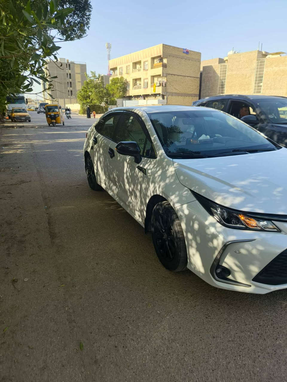 تيوتا كورلا موديل 2024 ساز ام الضمان
بانزين فقط مكفولة كفالة عامة 
عده هاي الرصعة الي بقبق الجنطة 
ماشية 44 الف 

تغليف كامل ضمان 10سنوات 
مقاعد جلد
فول مواصفات 
سلايد
مري شفط 
تبريد شاشة 
بصمة دخول ذكي
جنطة بصمة 
حساسات 360 درجة
مكينة 1800 

السيارة مكفولة عدا الرصعة 
وتروح تفحص وين ميعجبك 
بسمي تحويل ثاني يوم مكاني بغداد 

رقم صاحب ســـيـارة :: ***********
