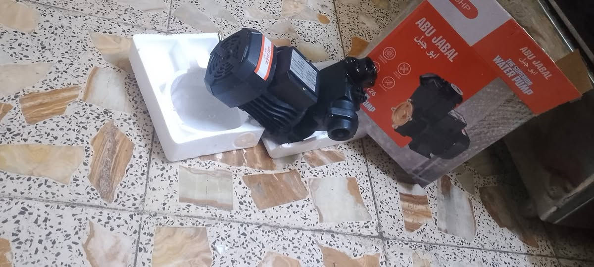 ماطور بلكارتونه فتحته ولكيت رجل مكسوره وحده ب20الف ليريده مكانه مدينة الصدر ***********
