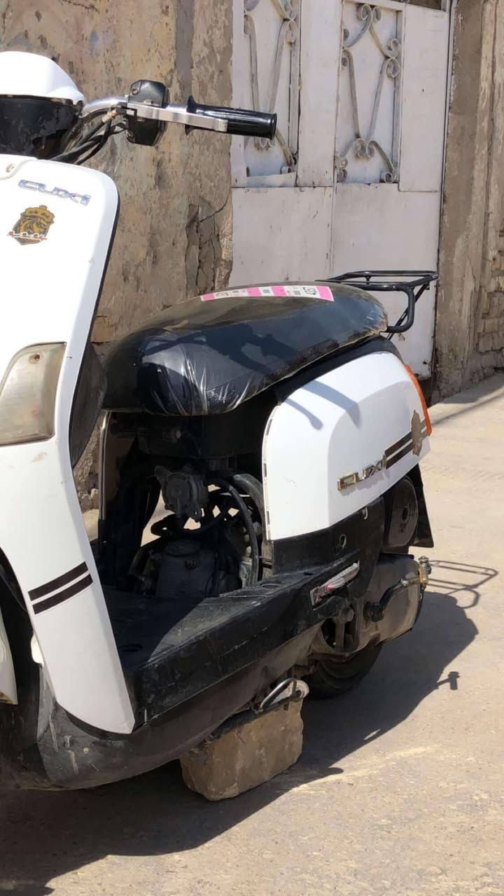 البيع دراجه فول هندر سللف كهربايت كلشي موجود بيها بس والفات سعرها 550مكاني ناصريه مركز ***********
