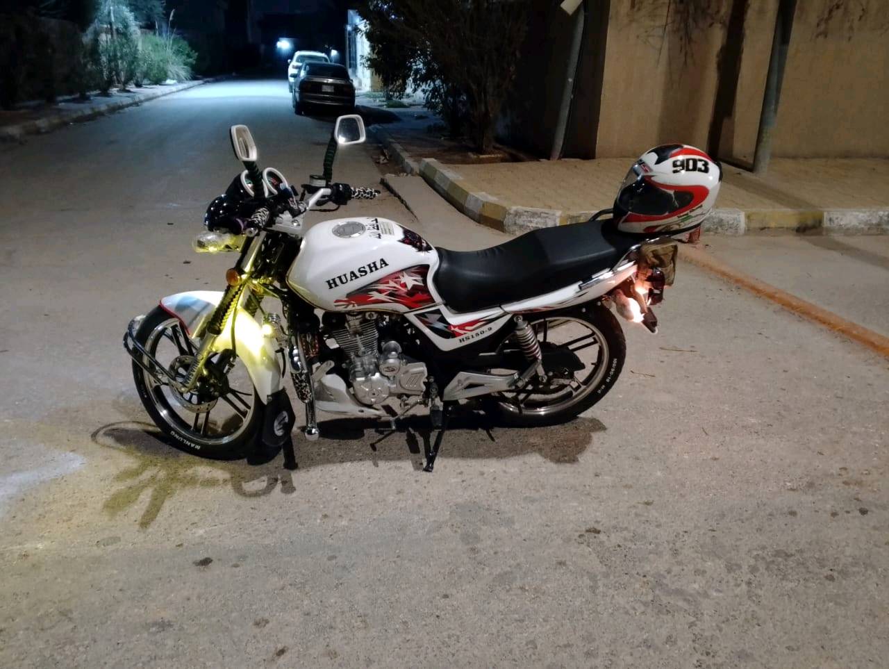 هيوشا 23 نظافة 100% مكفول كير ومحرك  نعومة ورزانة بصمة تشغيل عن بعد ..دراجة مال جناي ماتدور وراهة ..تجي تفحص وتدلل ..مكان حديثة الحقلانية 